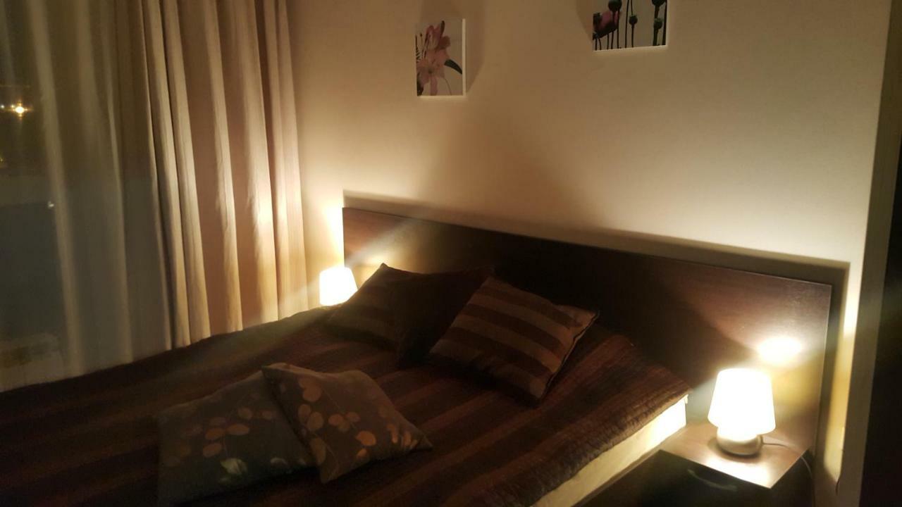 Koko'S Apartments Банско Екстериор снимка